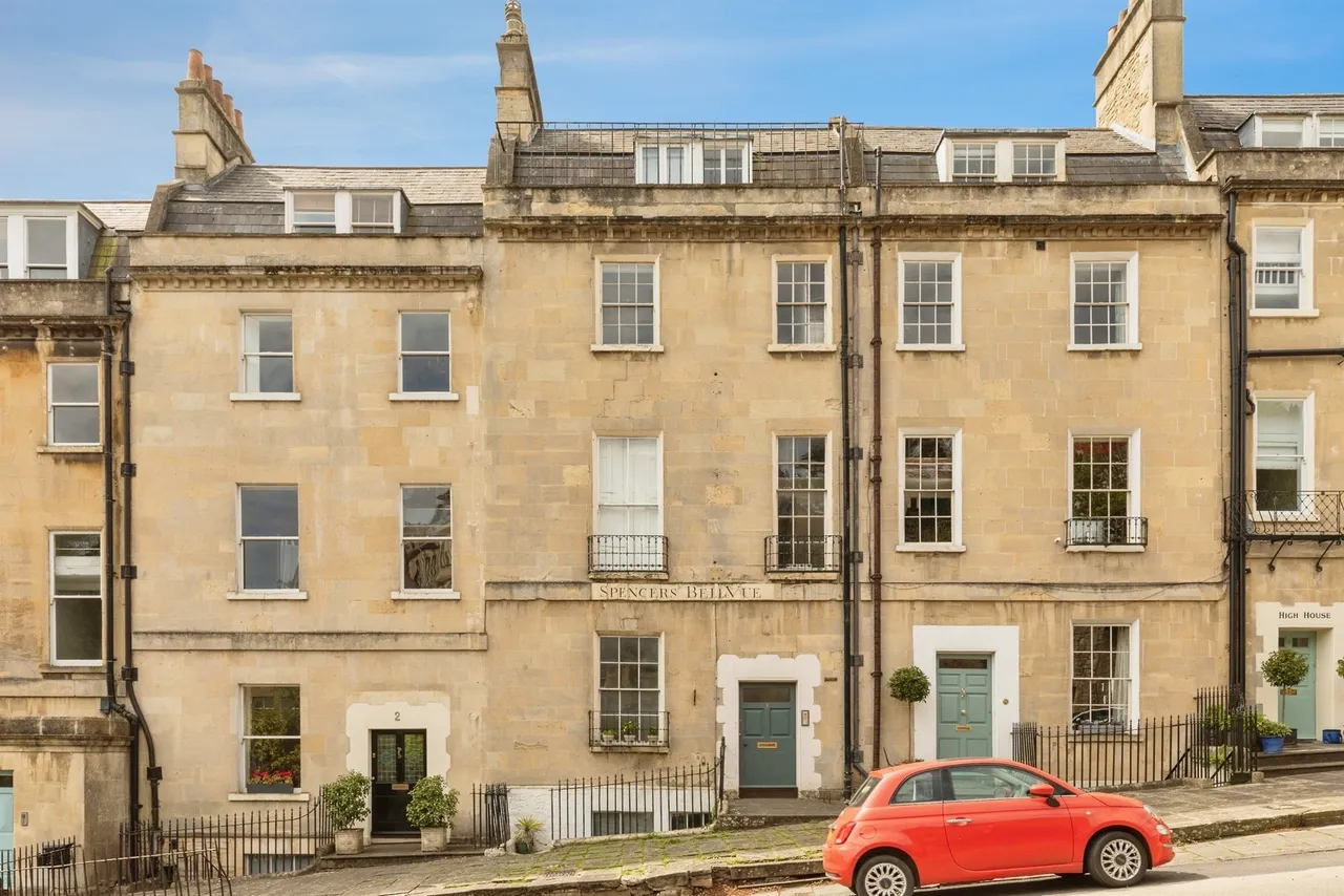1 bed flat for sale — Spencers Belle Vue, Bath