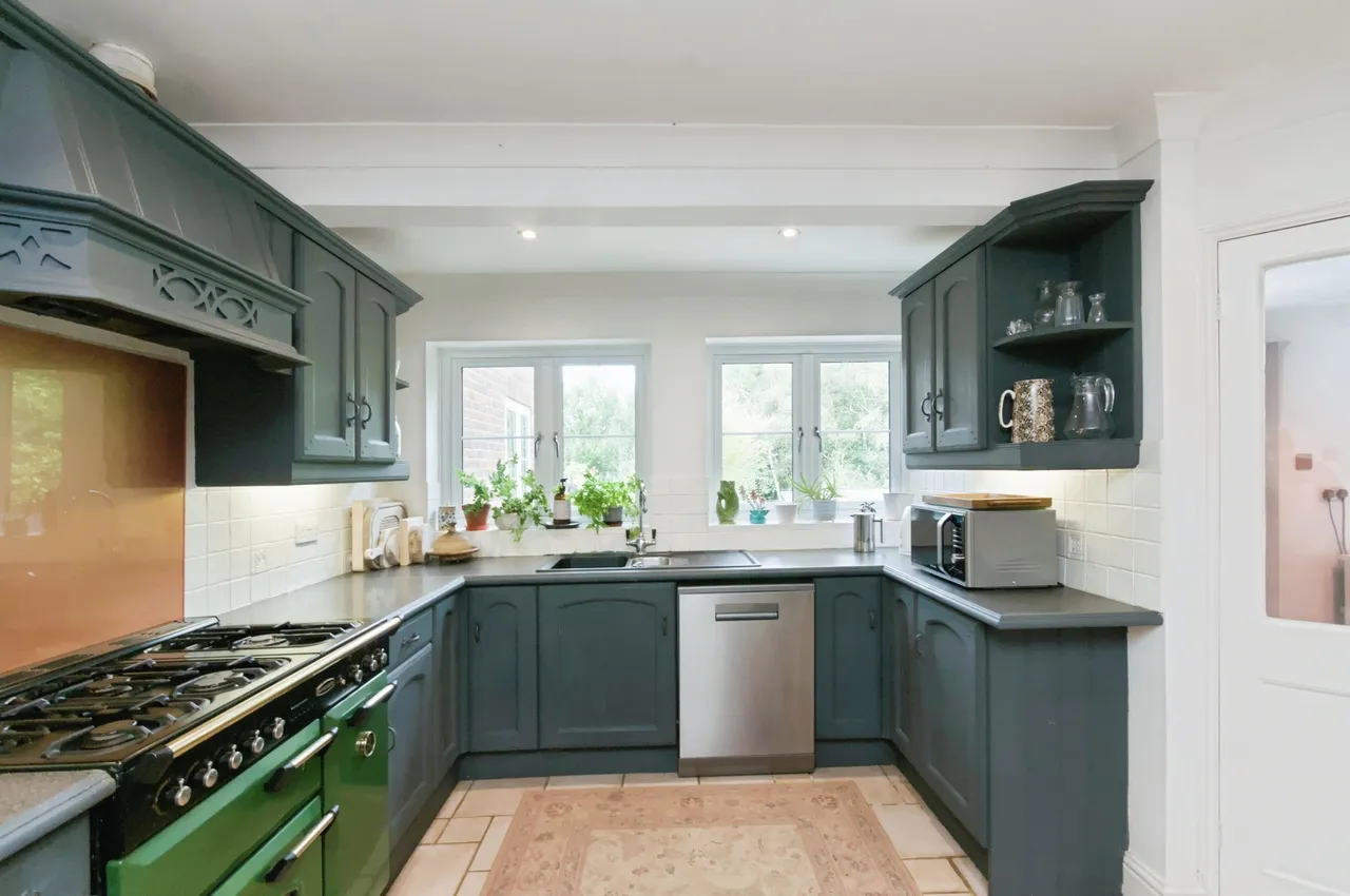 Mayfield Flat, Heathfield, TN21, photo 11