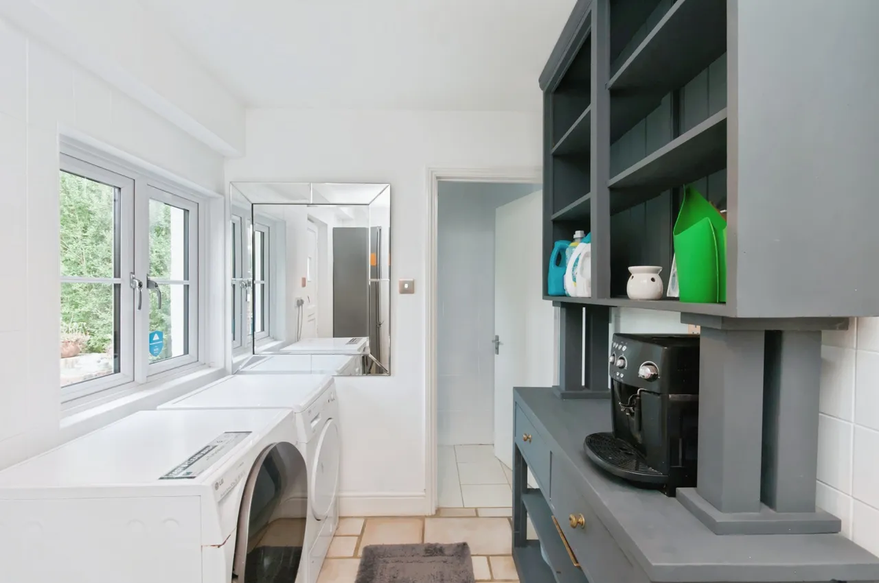 Mayfield Flat, Heathfield, TN21, photo 12