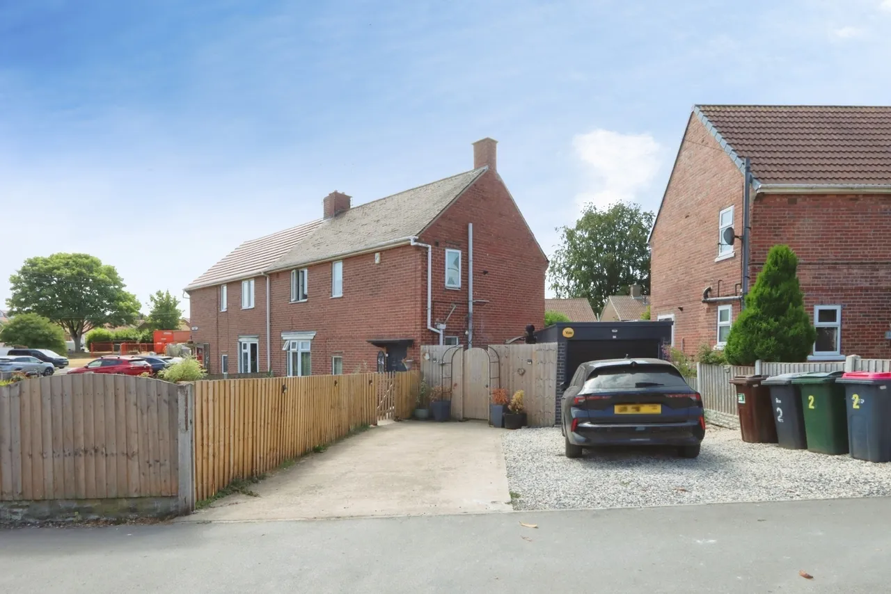 Lestermoor Avenue, SHEFFIELD, South Yorkshire, S26, photo 19
