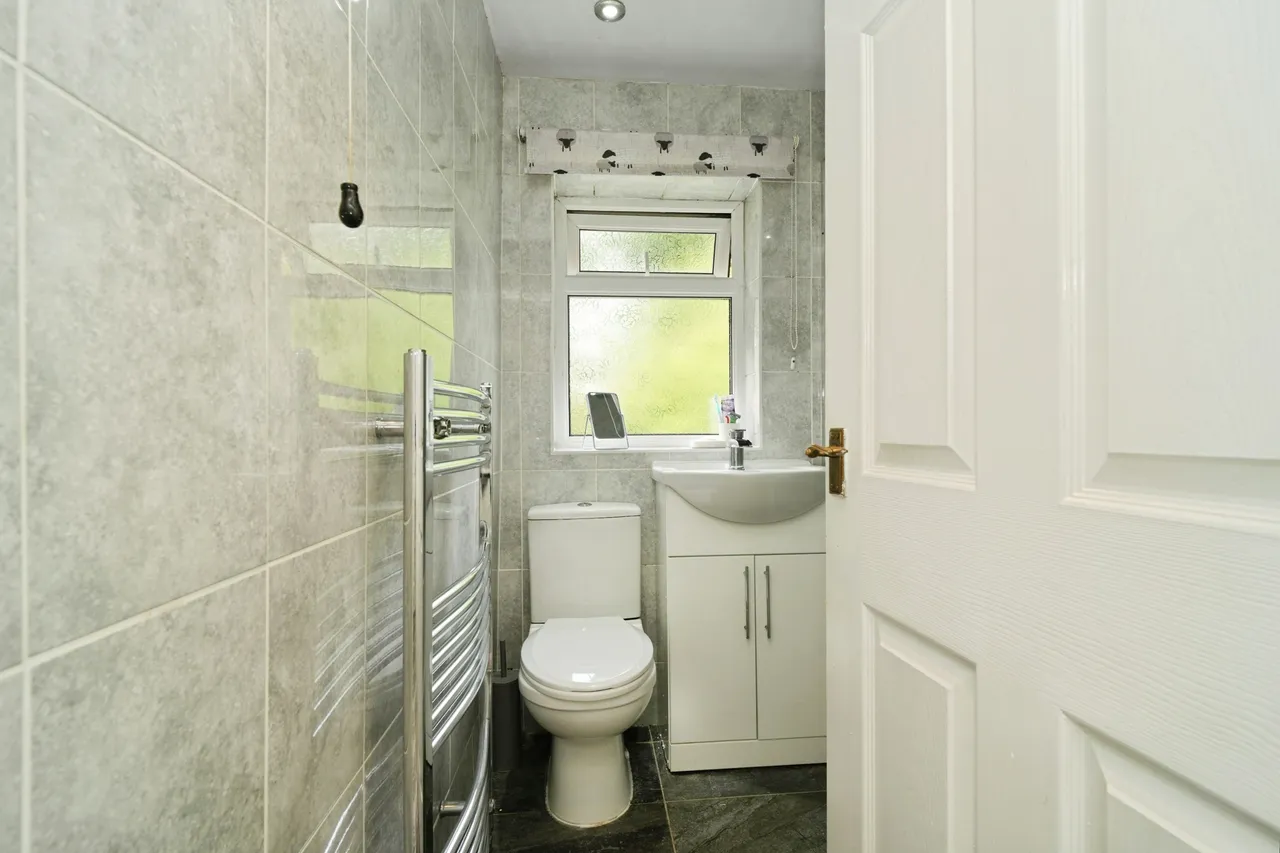 Worsley Avenue, Manchester, M28, photo 12