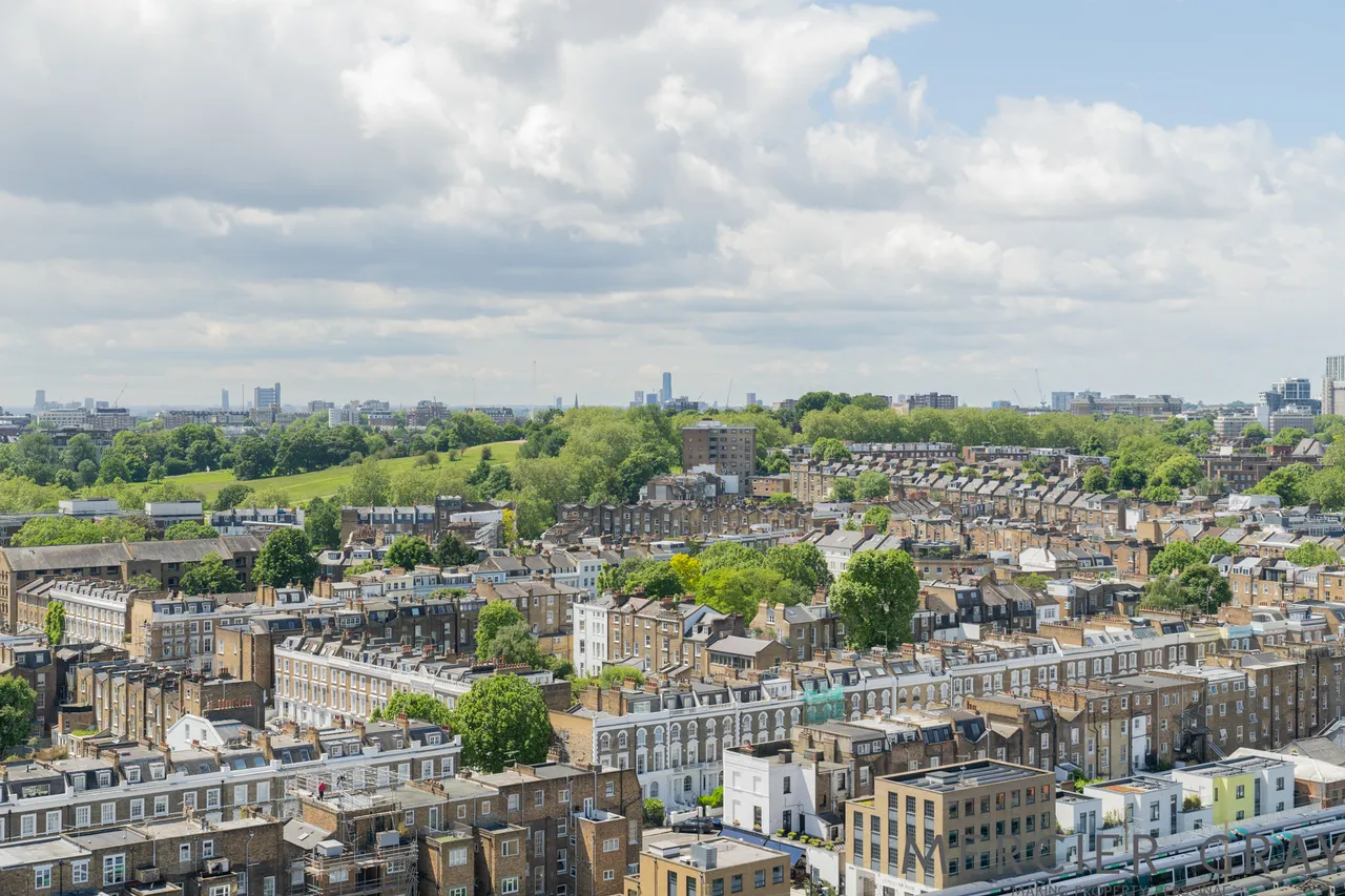 Chalk Farm Road, Primrose Hill, NW1, photo 11