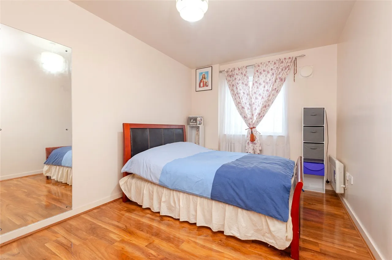 Prince Regent Road, Hounslow, TW3, photo 6
