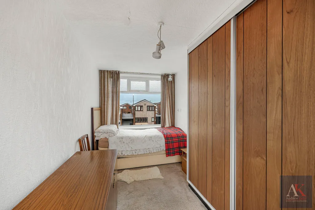 Smithy Bridge Road, Littleborough, OL15, photo 17