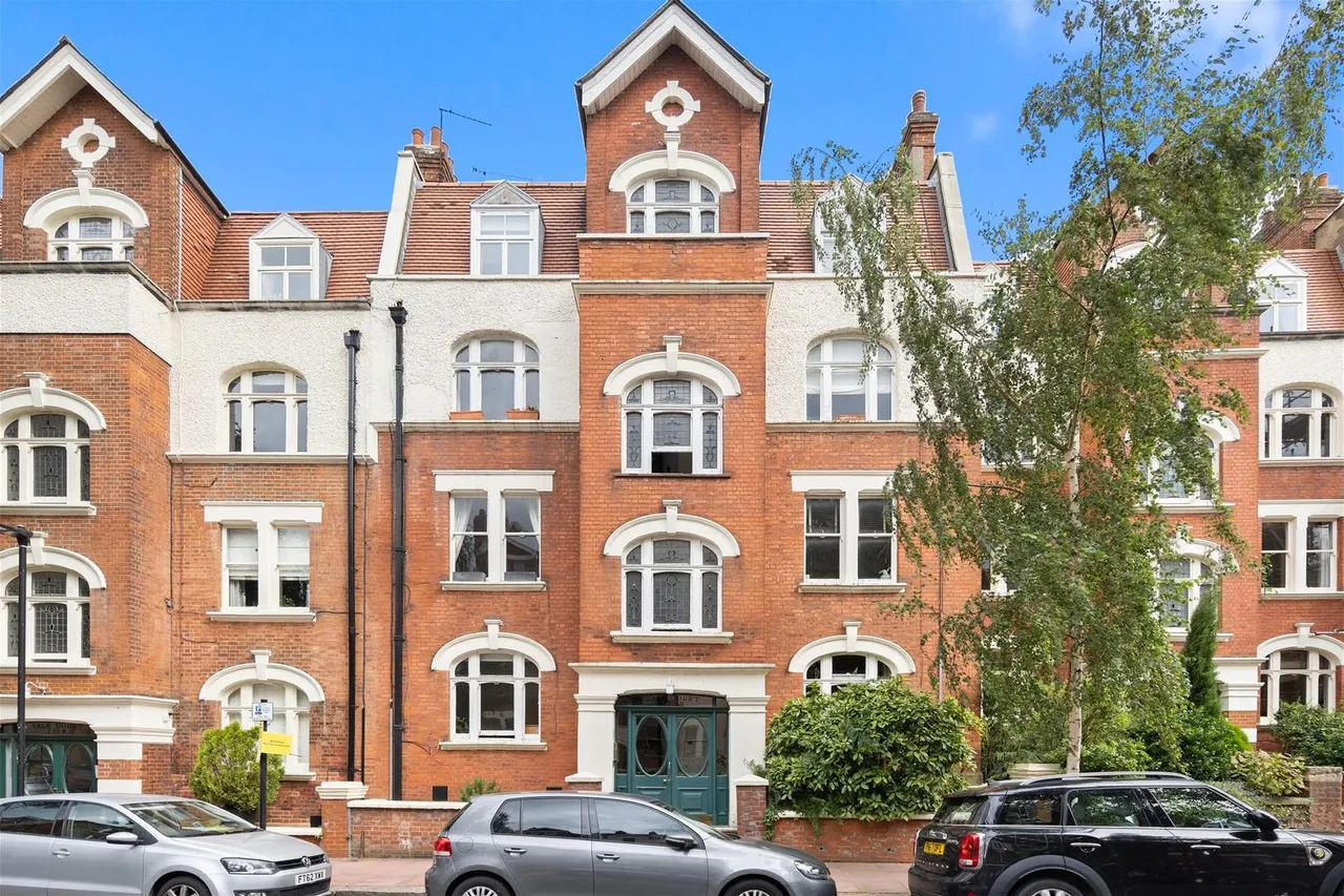 Honeybourne Road West Hampstead, London, NW6, photo 2