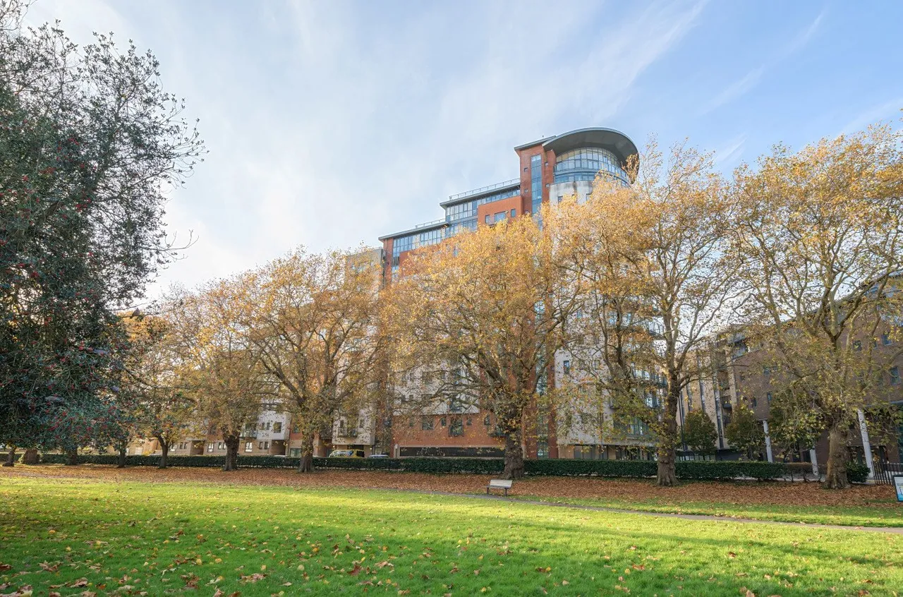 2 bed flat to rent, Briton Street, Southampton, SO14
