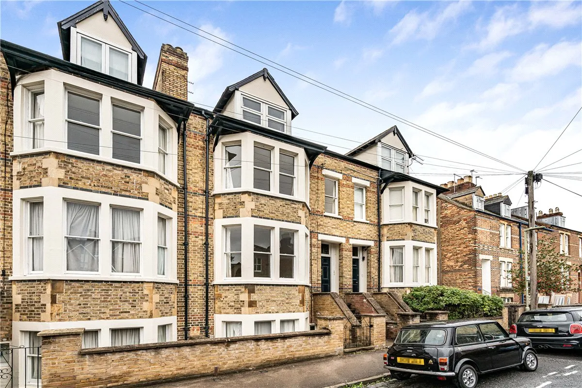 2 bed flat to rent, Walton Crescent, Oxford, OX1