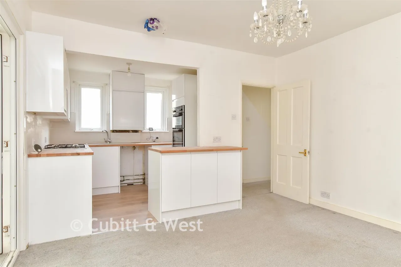 Telscombe Cliffs Way, Telscombe Cliffs, BN10, photo 8
