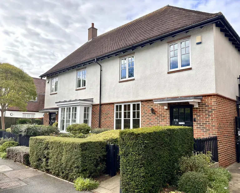 2 bed house for sale, Ralph Swingler Place, Letchworth Garden City, SG6