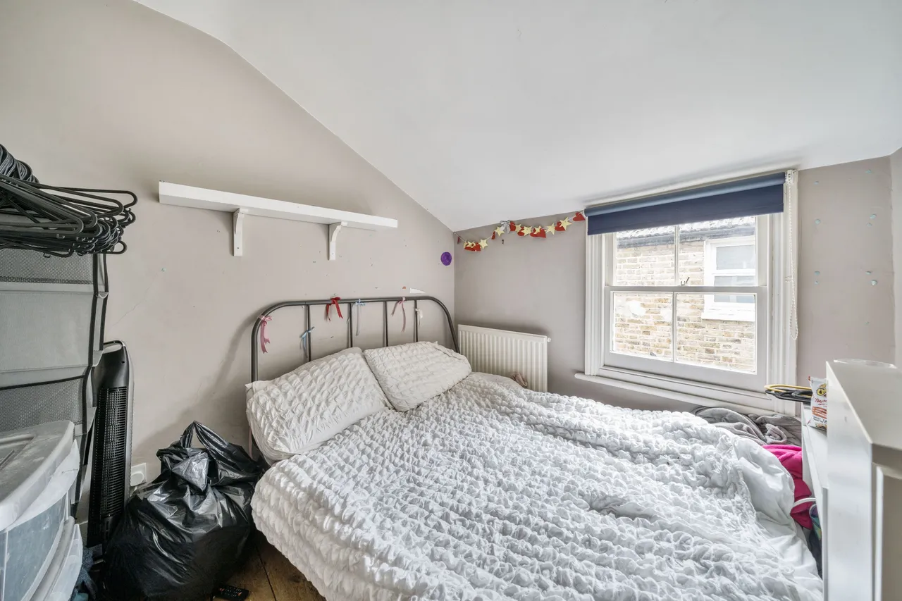 19a Holmewood Road, London, photo 3