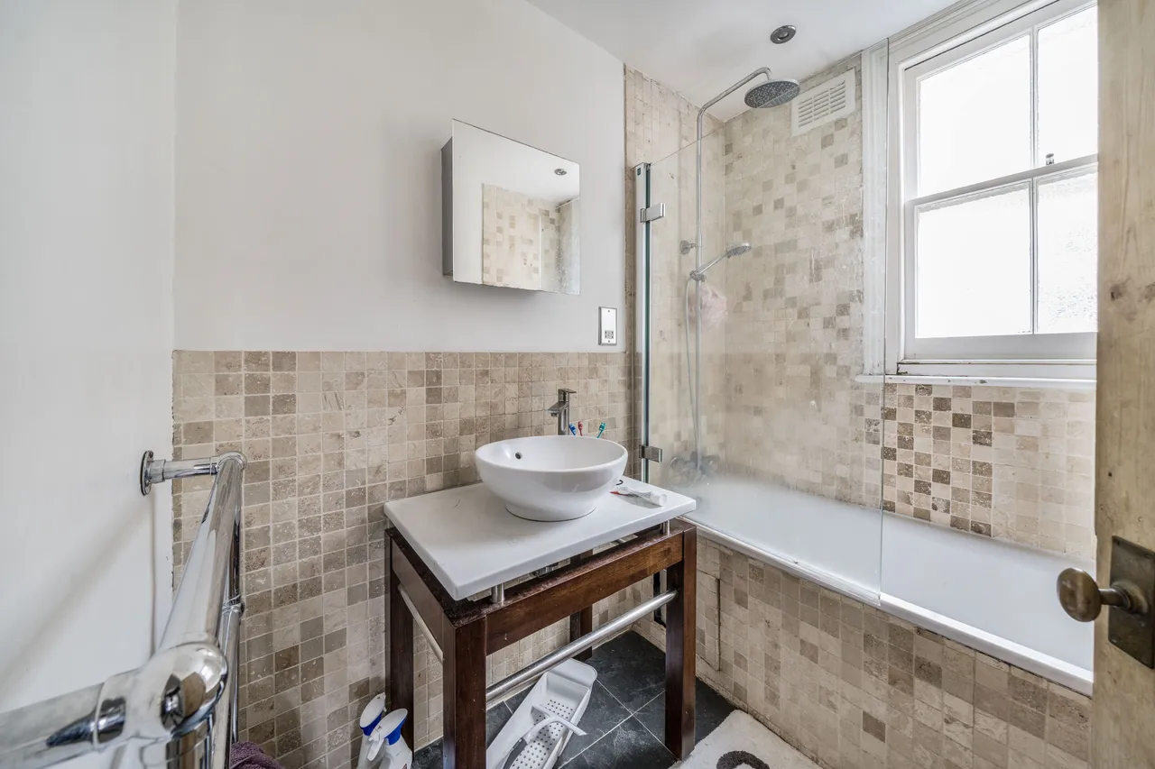 19a Holmewood Road, London, photo 8