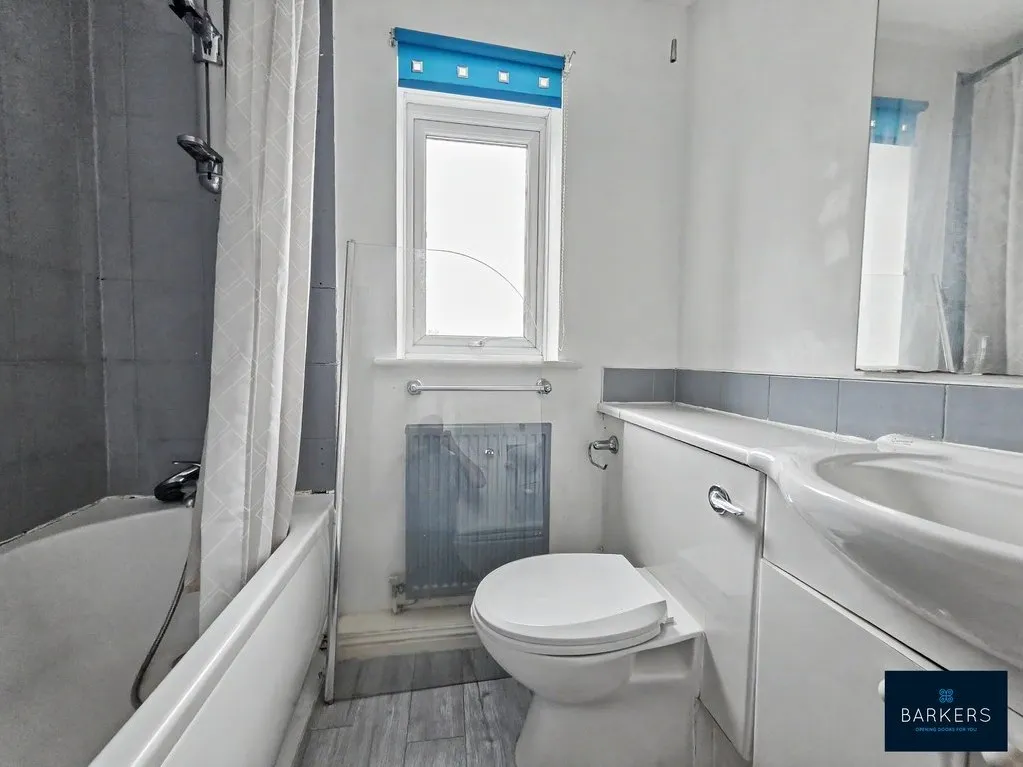 Coates Close, Dewsbury WF12 7TQ, photo 6