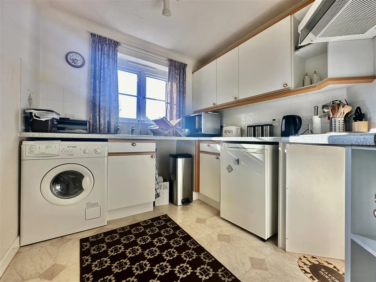 New Road, Brixham, photo 5