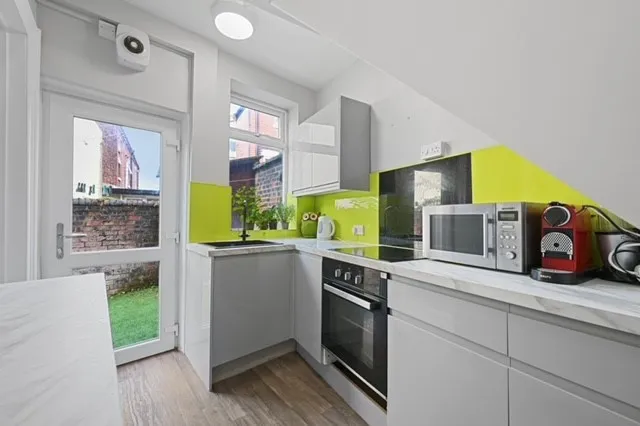 Wellfield Road, Preston, Lancashire, PR1 8SP, photo 4