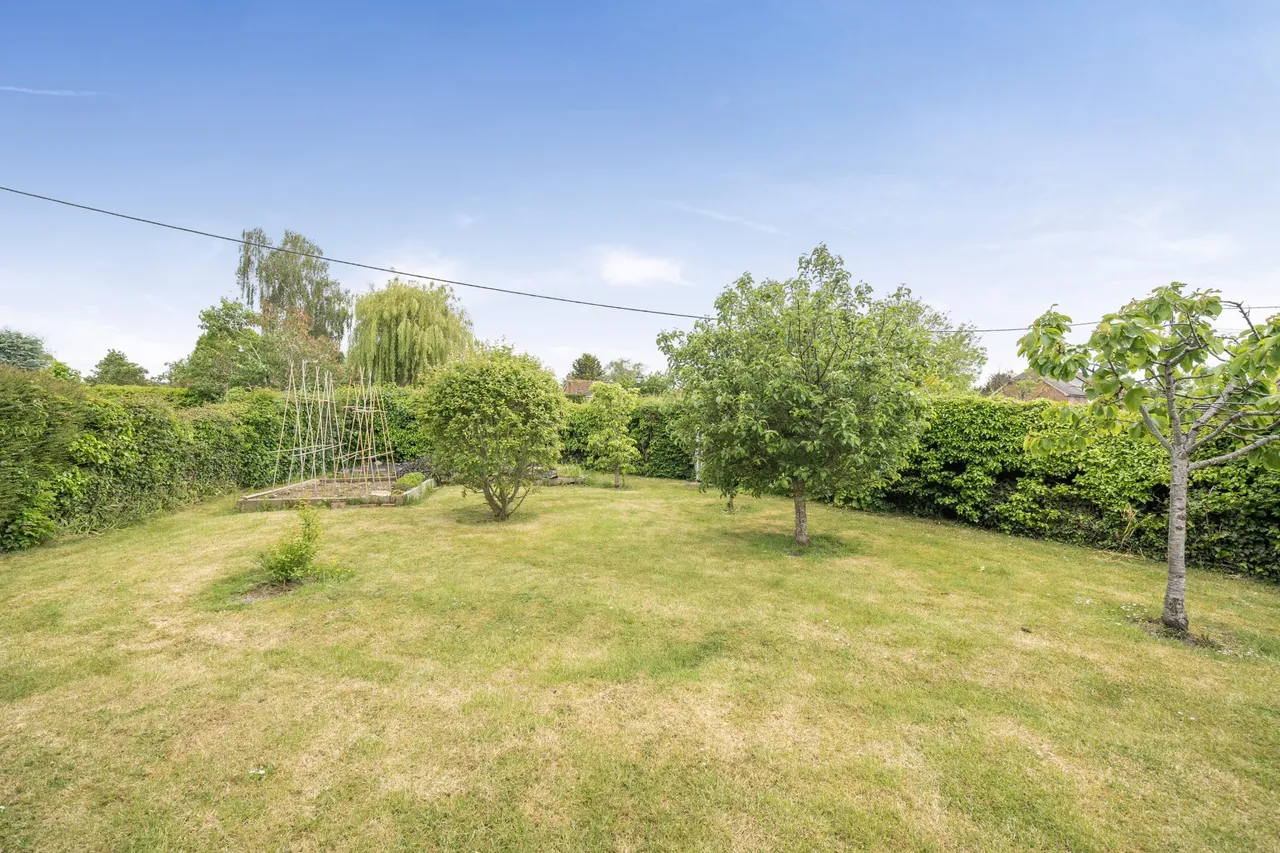 Coronation Close, Odiham, Hook, RG29 1AD, photo 15