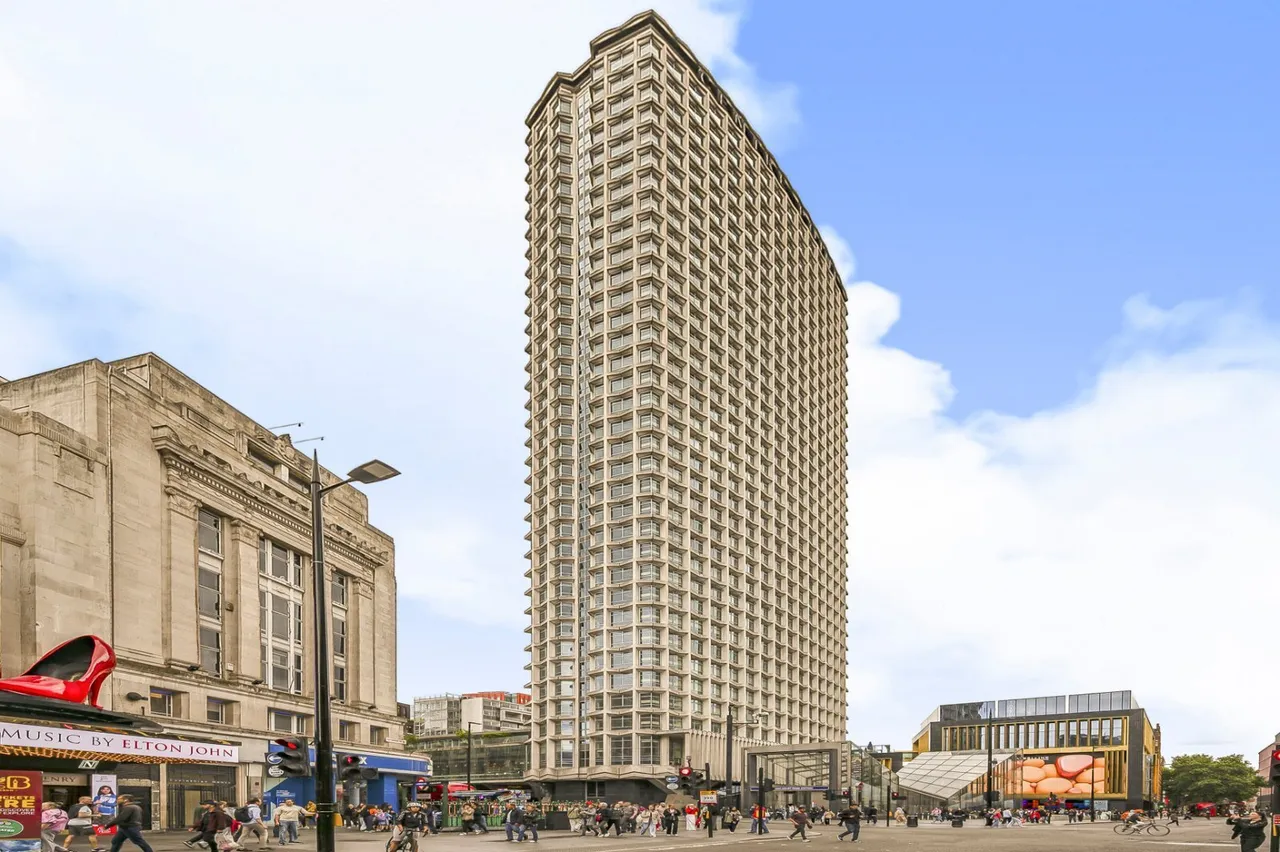 New Oxford Street, London, WC1A, photo 6