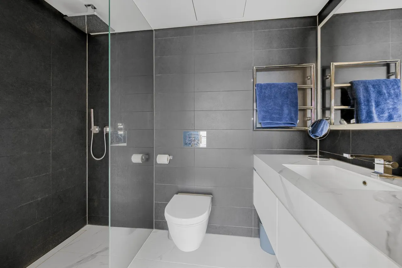 New Oxford Street, London, WC1A, photo 15