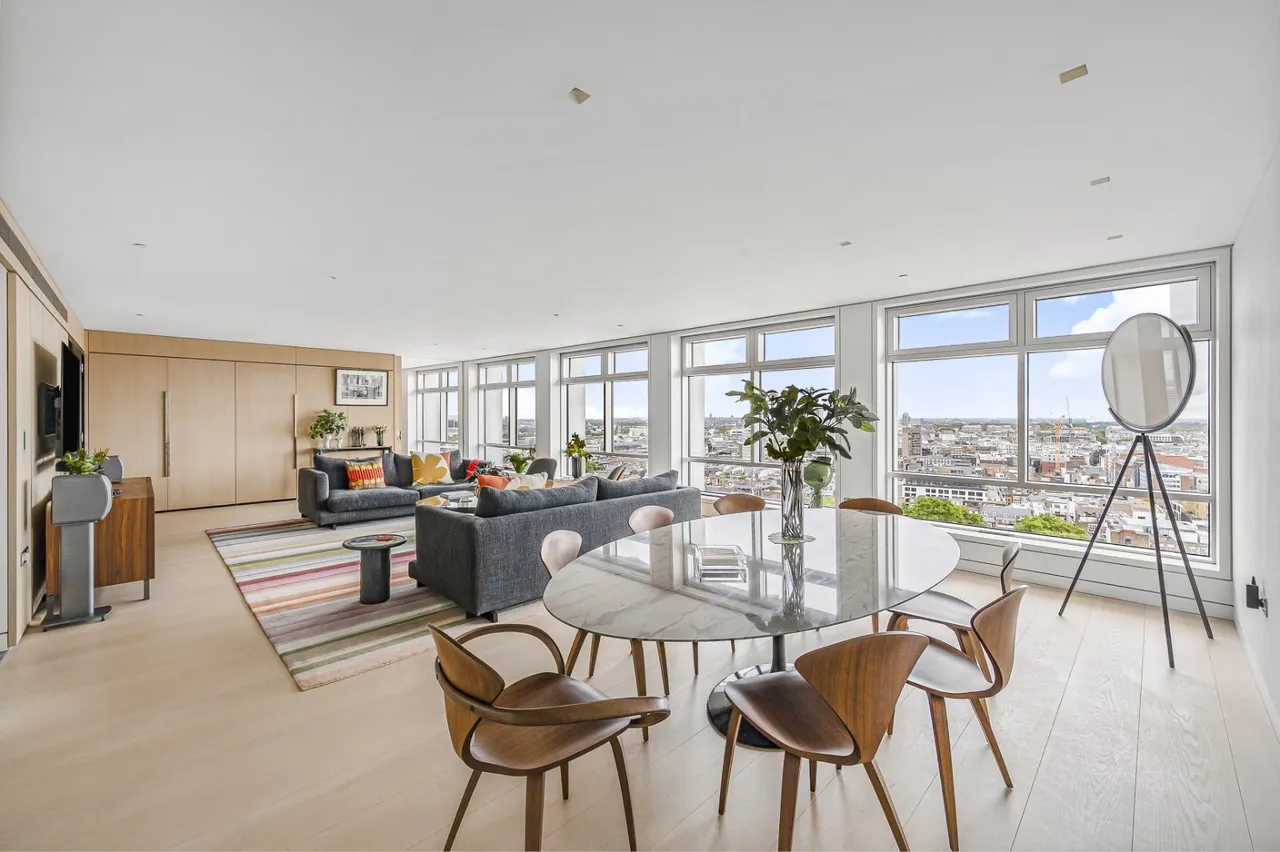 3 bed flat for sale, New Oxford Street, London, WC1A