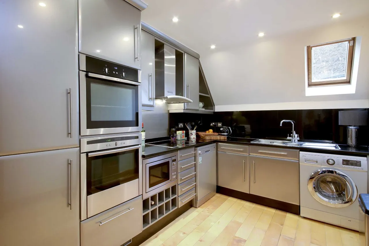 Manor Road, Penn, HP10, photo 20