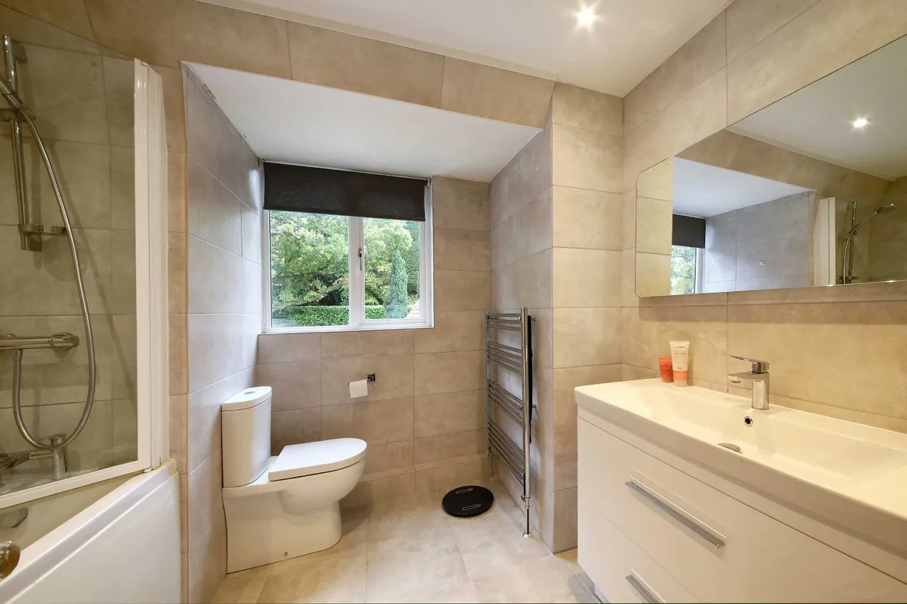 Manor Road, Penn, HP10, photo 18