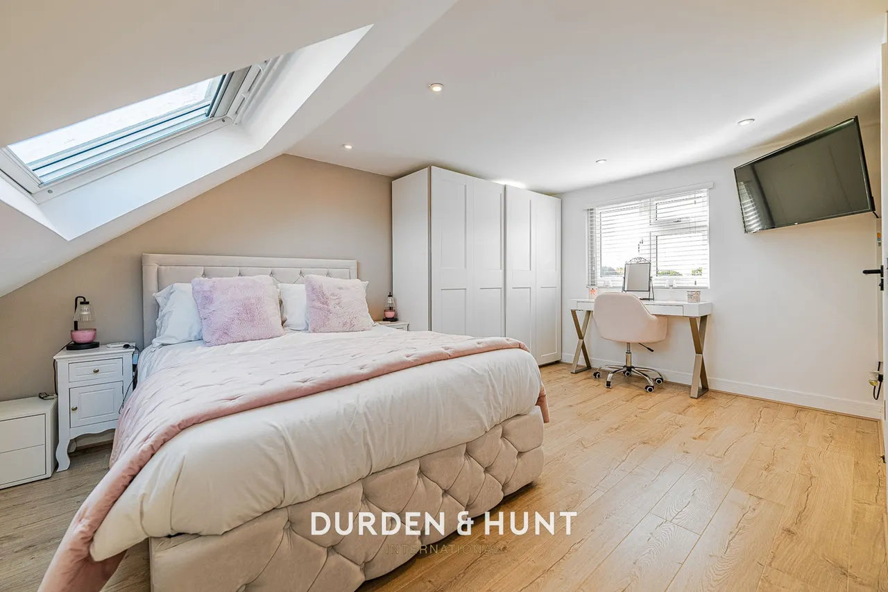 Wickford Drive, Harold Hill, RM3, photo 26