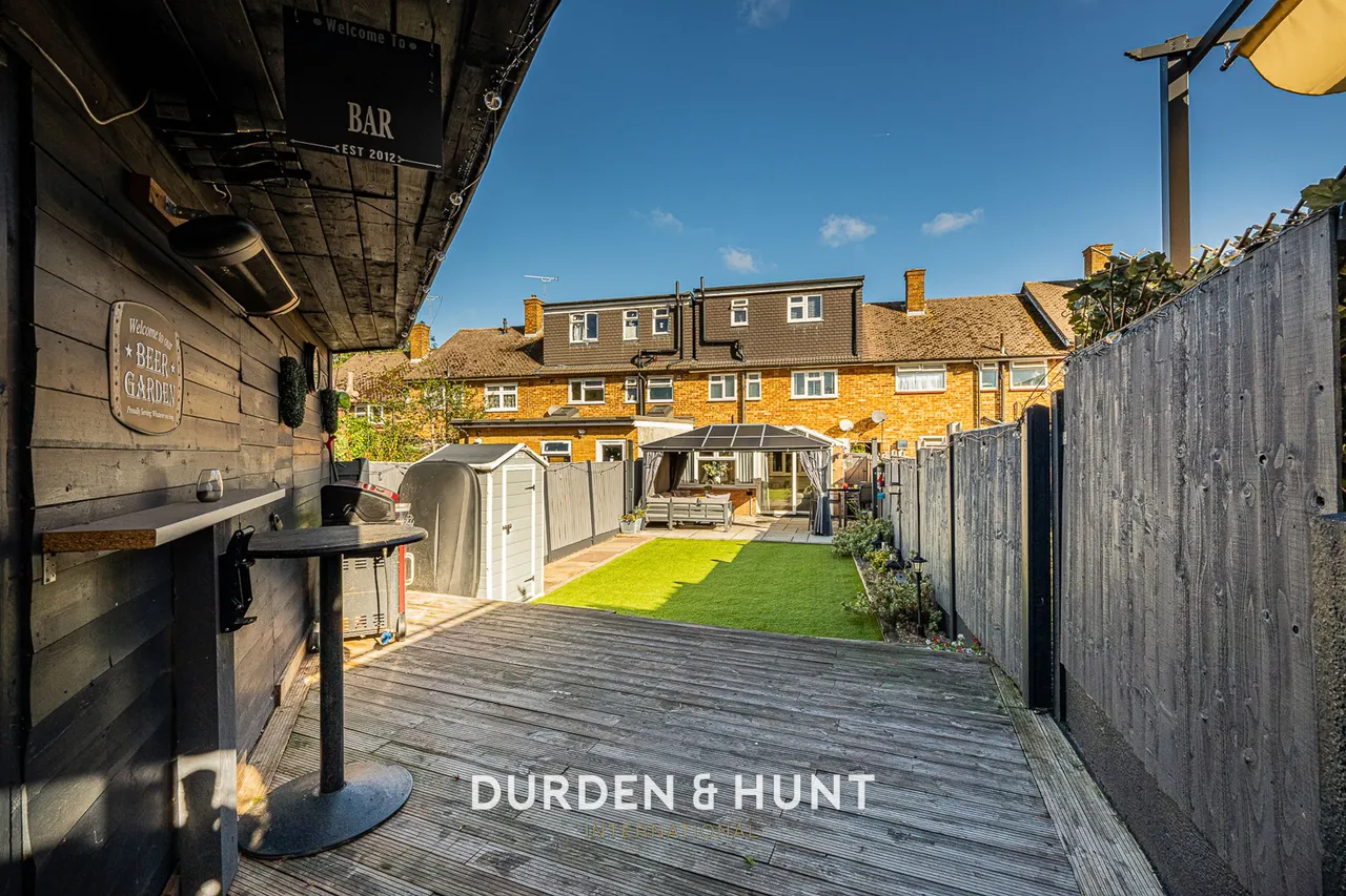 Wickford Drive, Harold Hill, RM3, photo 39