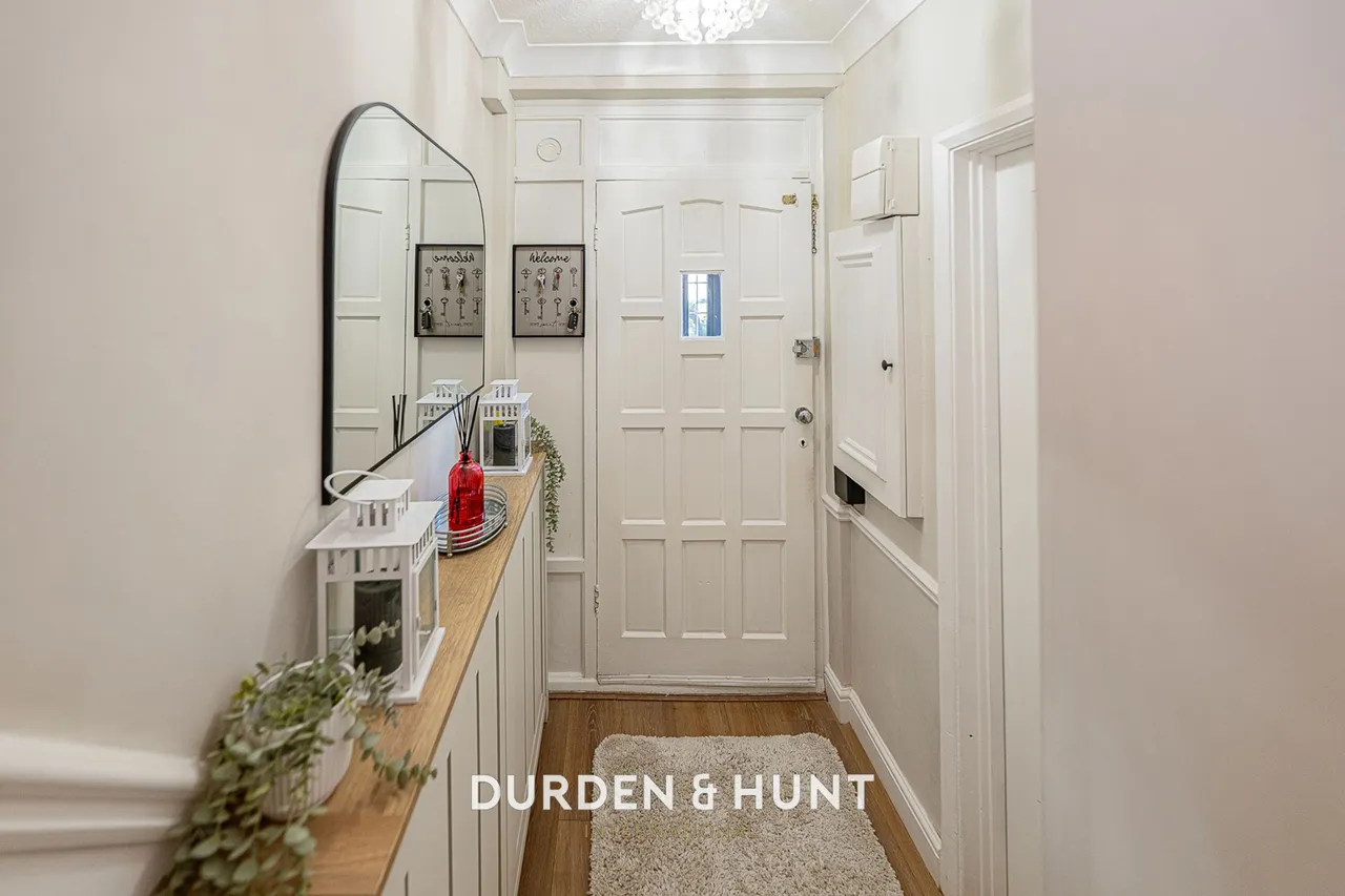 Wickford Drive, Harold Hill, RM3, photo 12