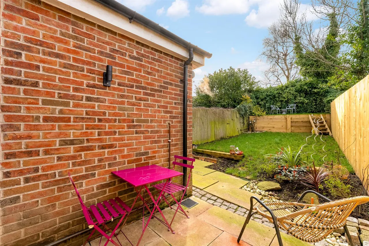 Arderne Place, Alderley Edge, SK9, photo 4