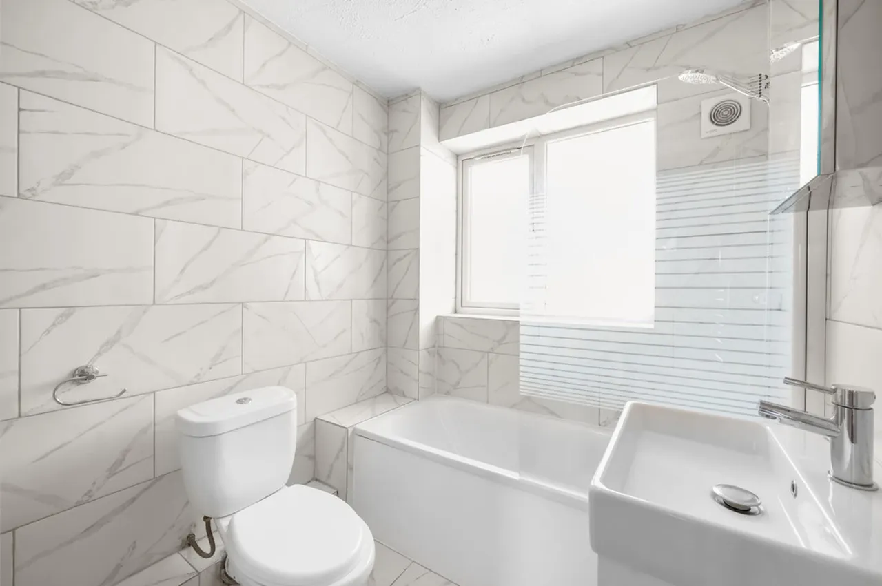 The Retreat, Surbiton, KT5, photo 10
