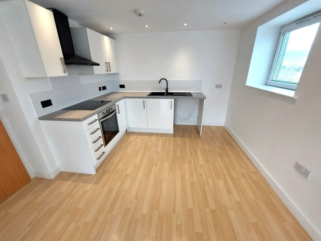 Lakeside Rise, Blackley New Road, M9, photo 6