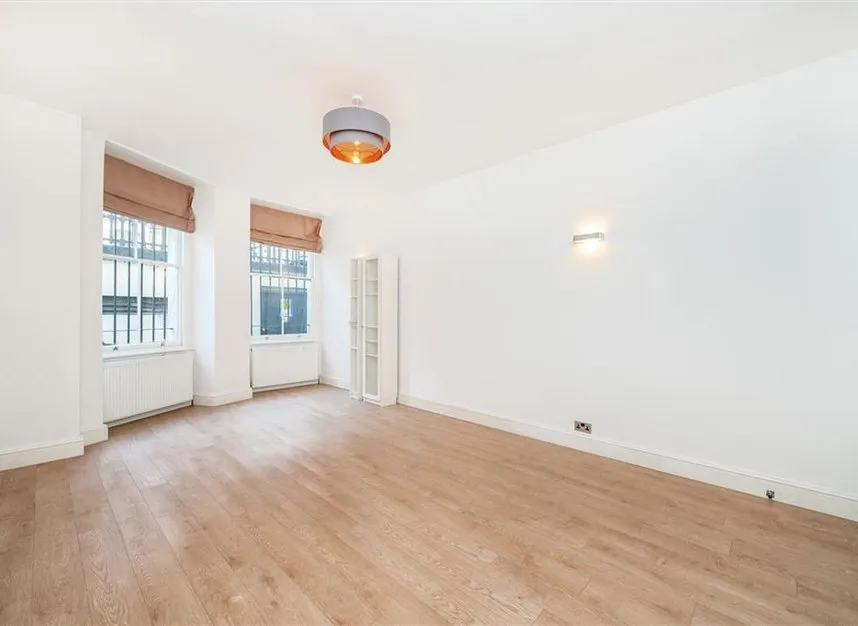 3 bed flat to rent — Cornwall Gardens, South Kensington, SW7