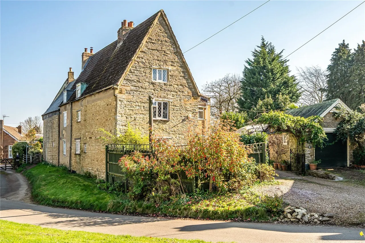 Mill Lane, Cogenhoe, NN7, photo 15