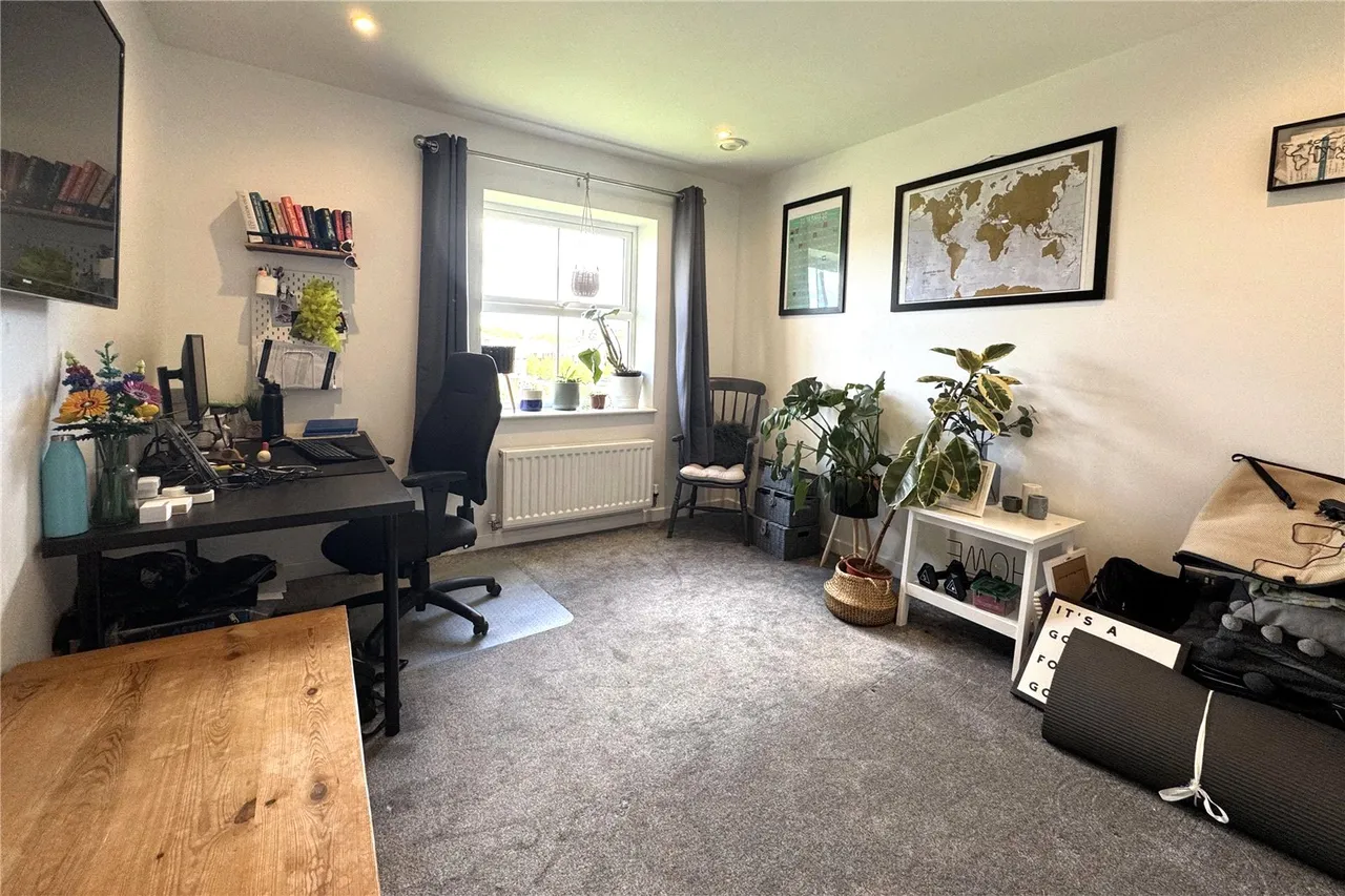 Maybery House, Sopwith Drive, Farnborough, Hampshire, GU14 6GP, photo 5