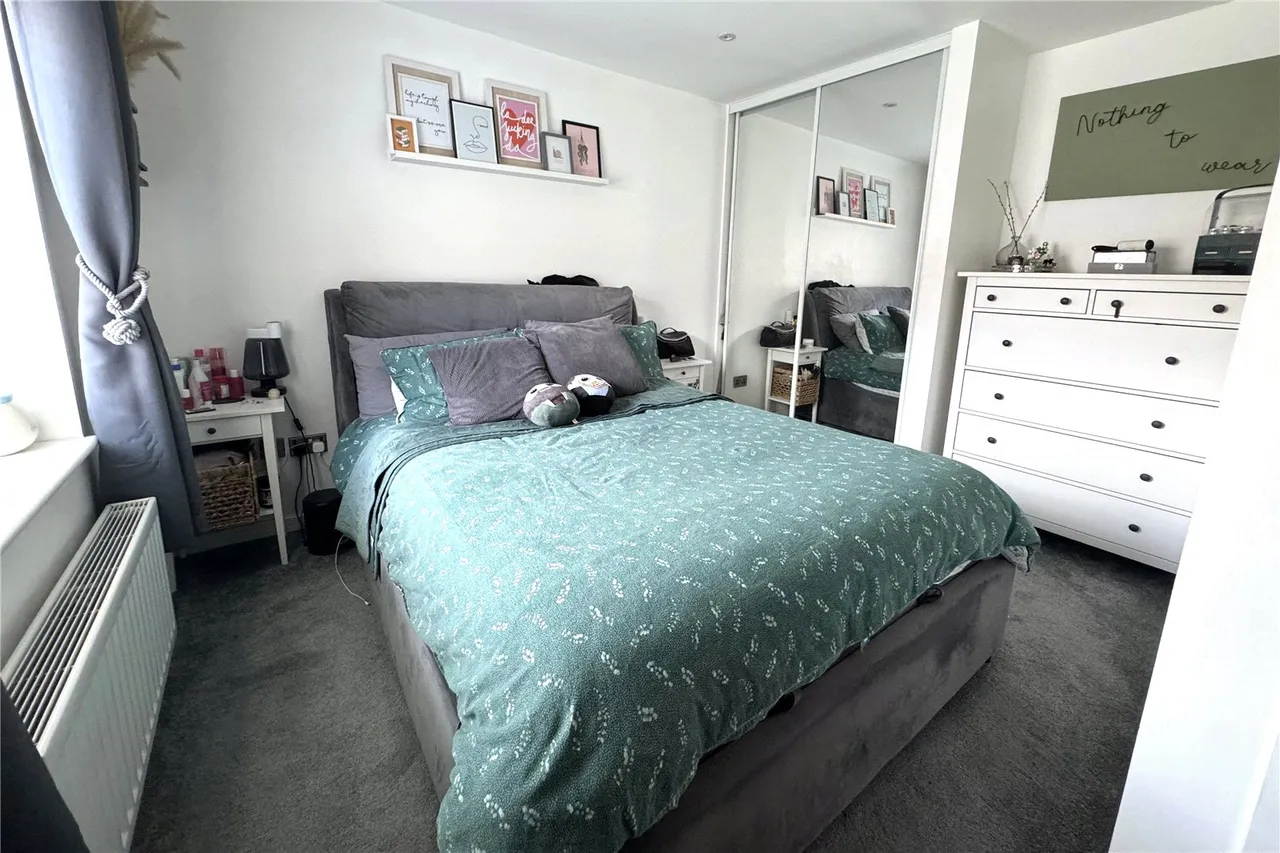 Maybery House, Sopwith Drive, Farnborough, Hampshire, GU14 6GP, photo 4