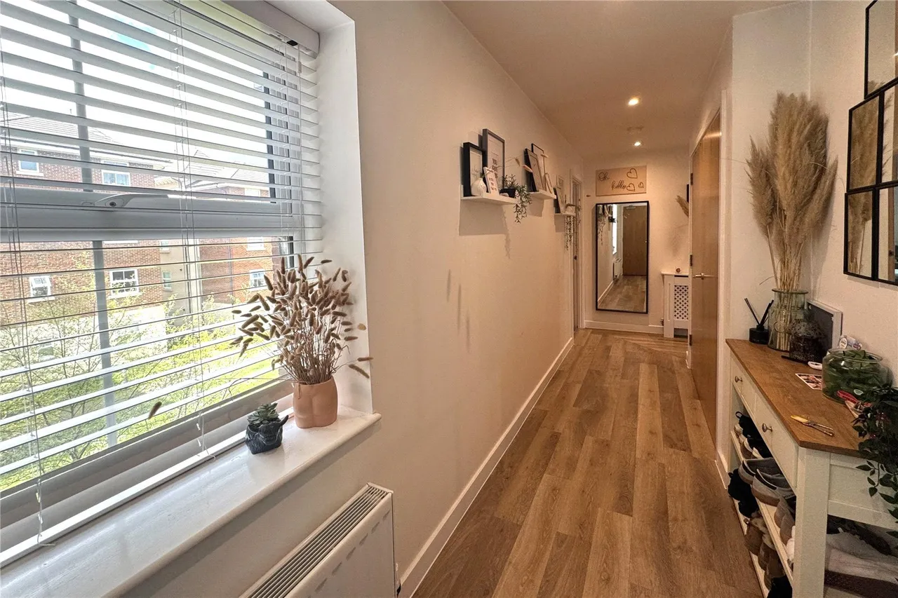 Maybery House, Sopwith Drive, Farnborough, Hampshire, GU14 6GP, photo 13