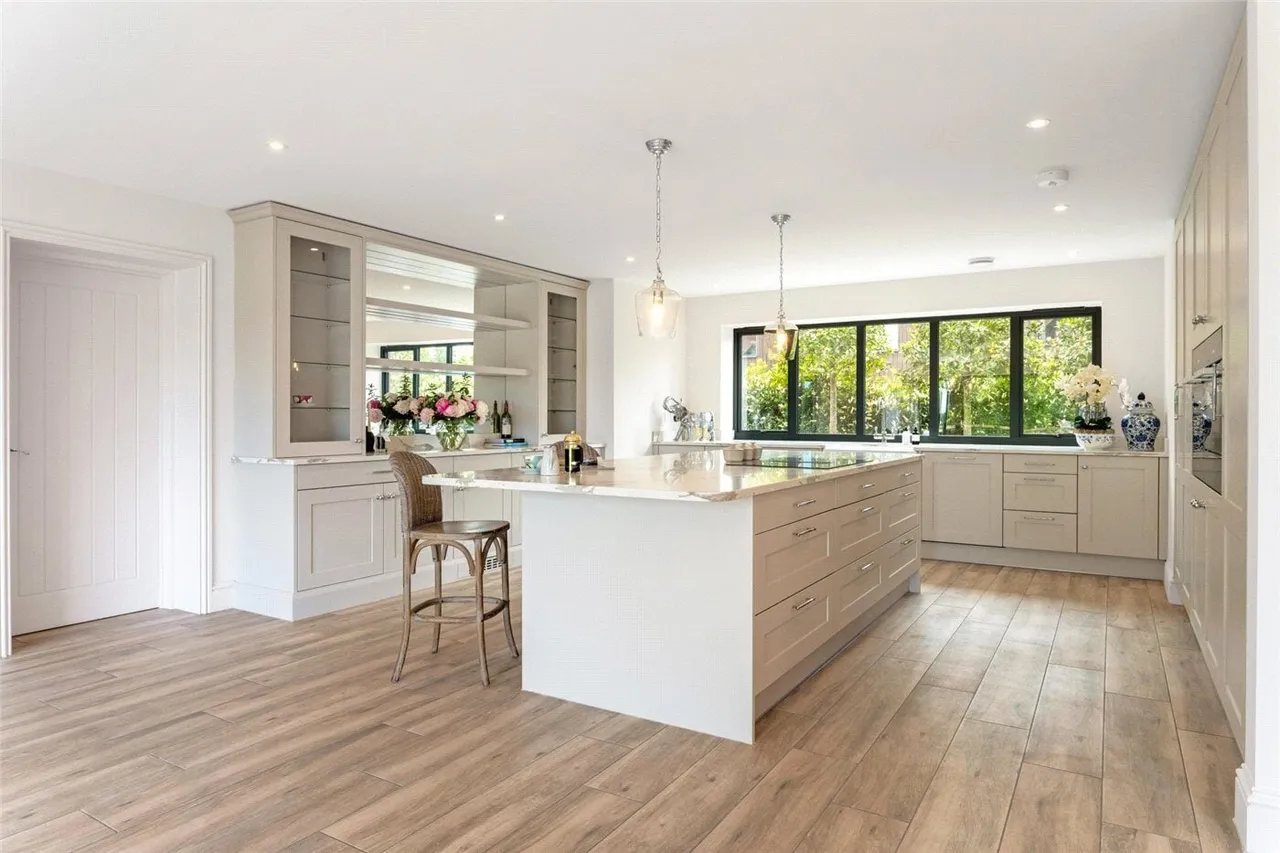 Wildmoor, Sherfield-on-Loddon, RG27, photo 5