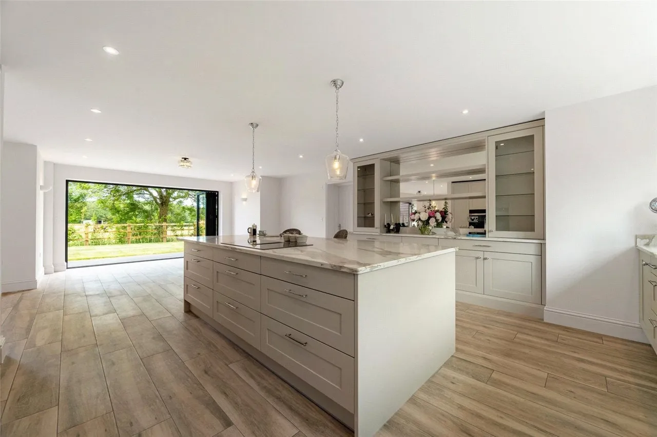 Wildmoor, Sherfield-on-Loddon, RG27, photo 7