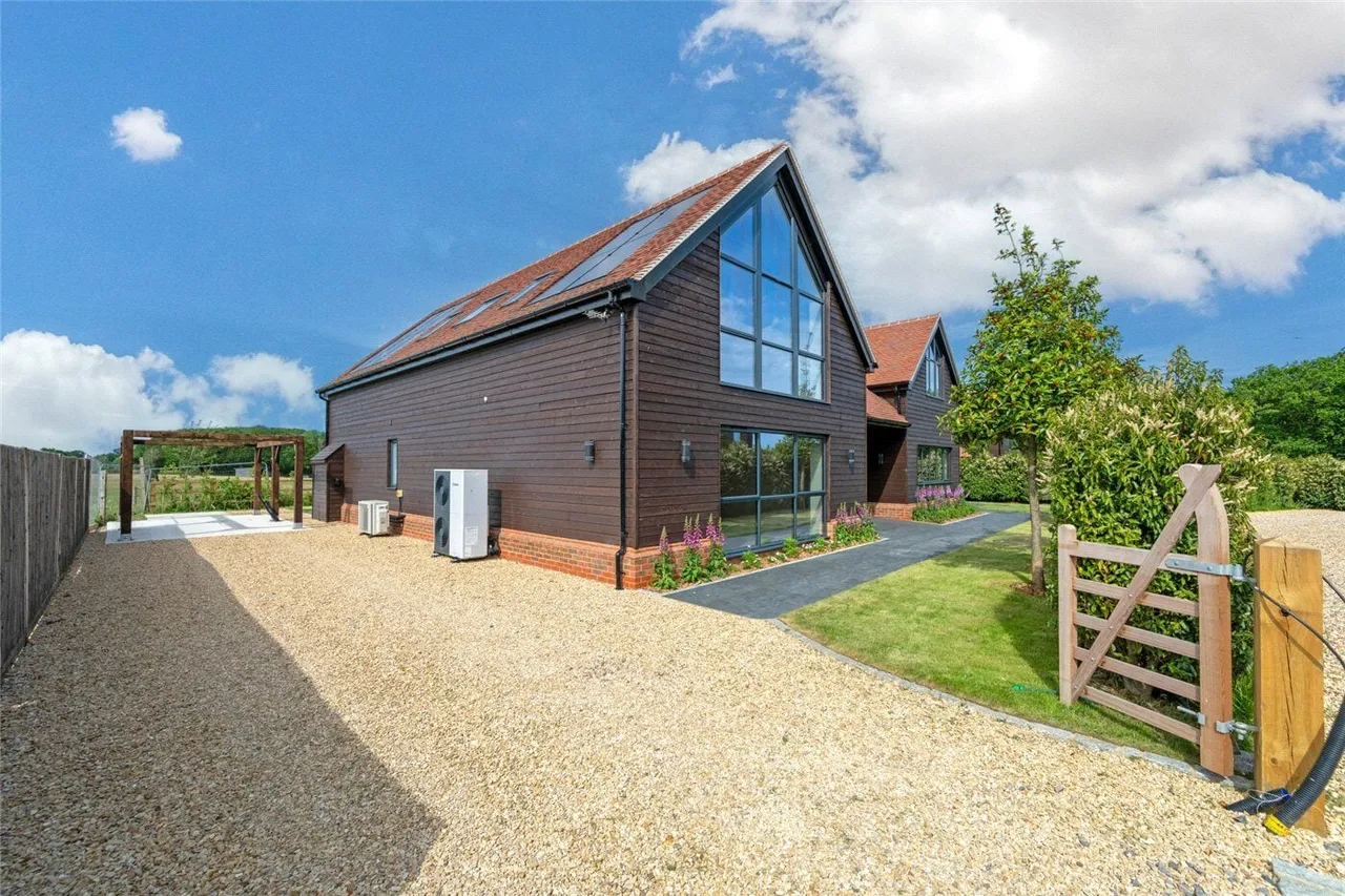Wildmoor, Sherfield-on-Loddon, RG27, photo 20