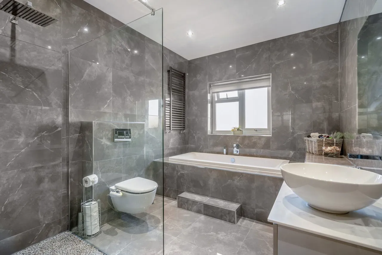 Fitzwilliam Street, Swinton, S64, photo 27