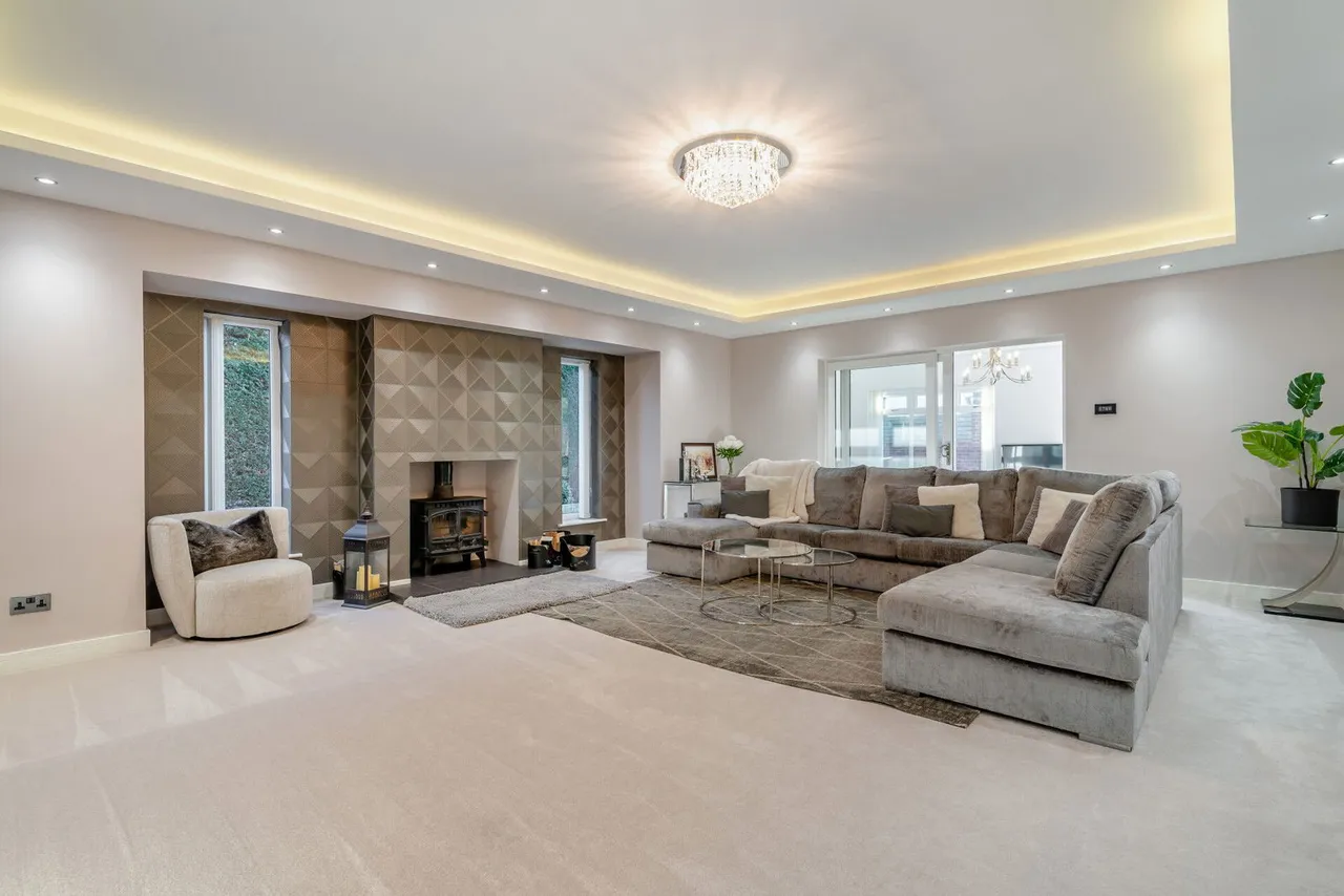 Fitzwilliam Street, Swinton, S64, photo 8