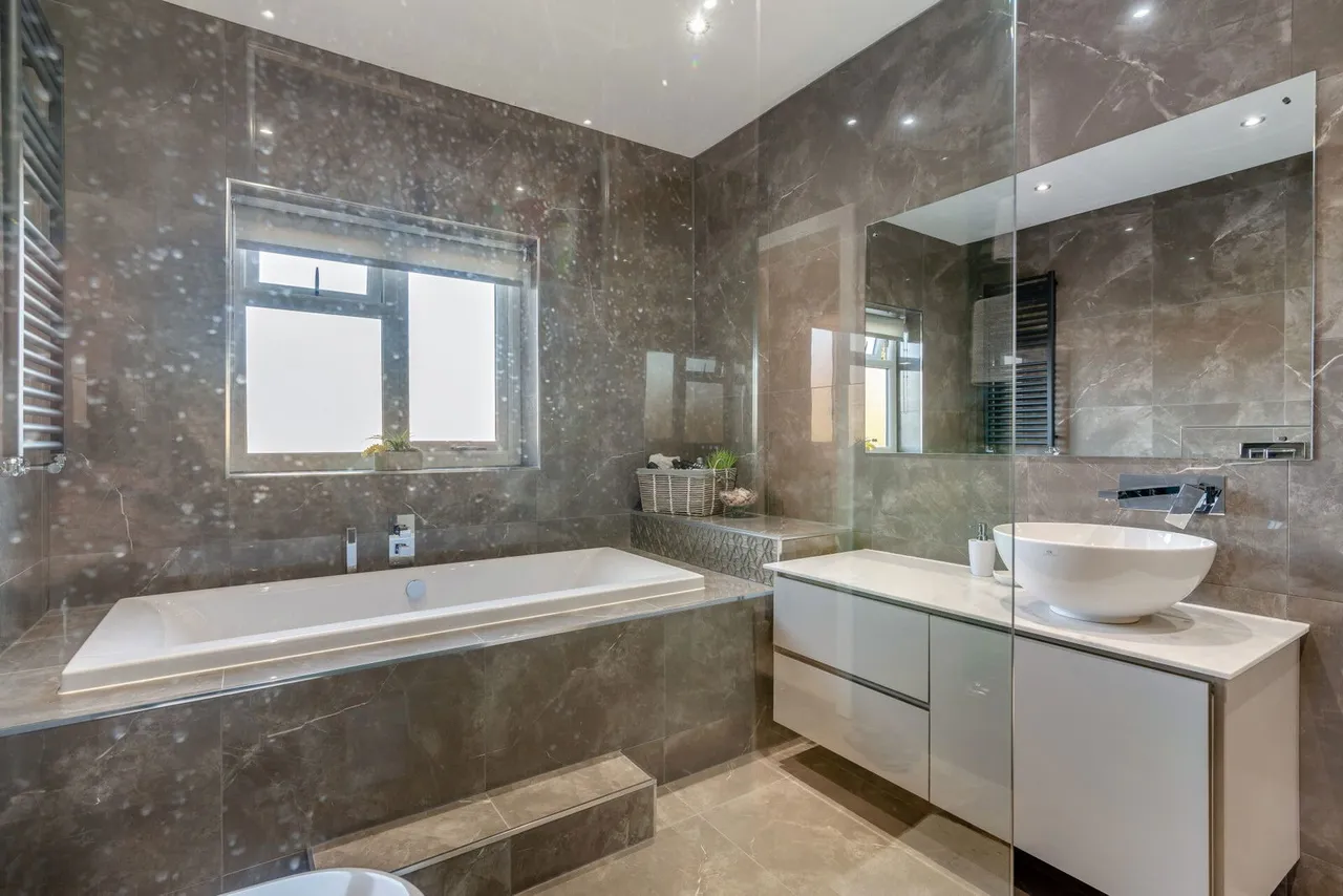 Fitzwilliam Street, Swinton, S64, photo 28