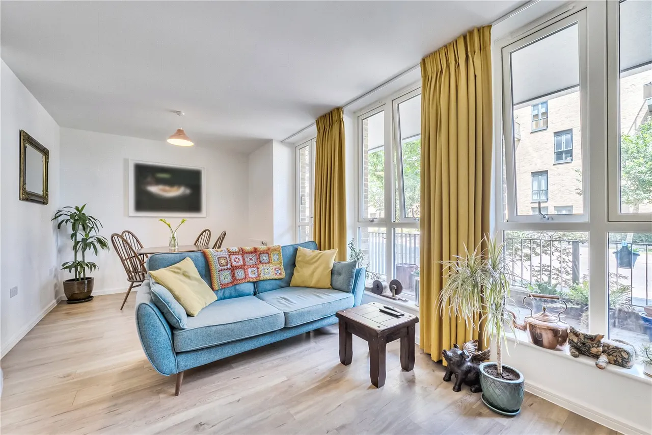 Bight Court, 17 Nellie Cressall Way, London, E3, photo 10