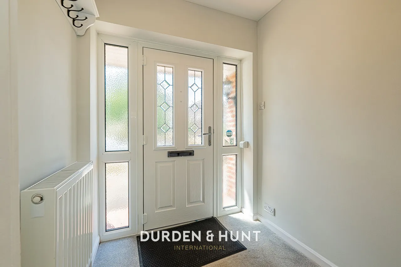 Moreton Road, Ongar, CM5, photo 8