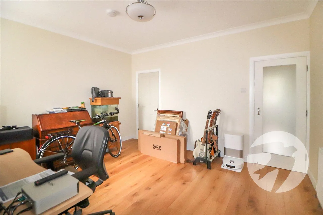 Alford Road, Erith, DA8, photo 3