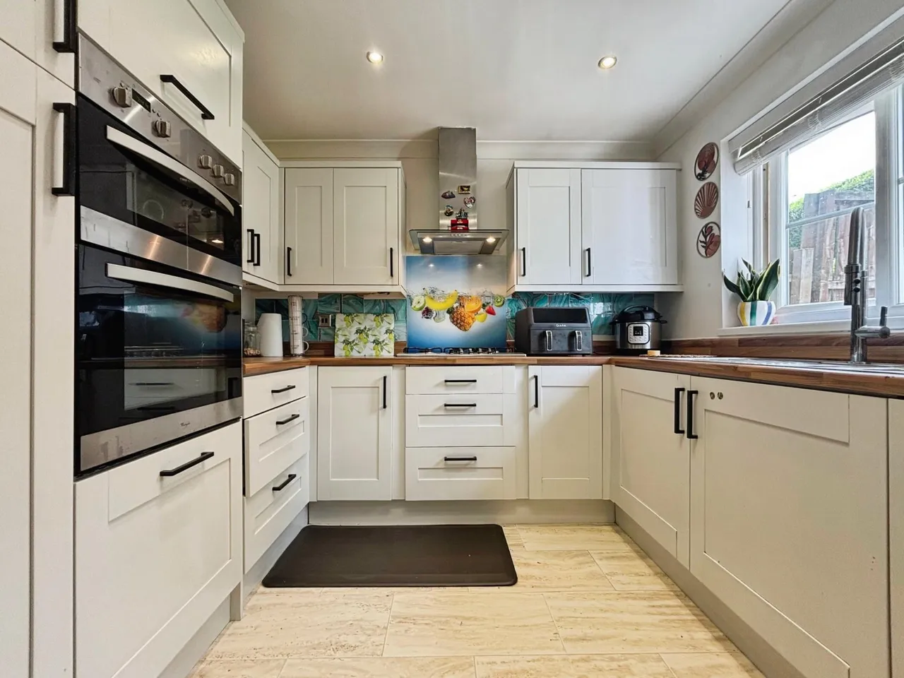 Finchale Close, Lobley Hill, NE11, photo 5