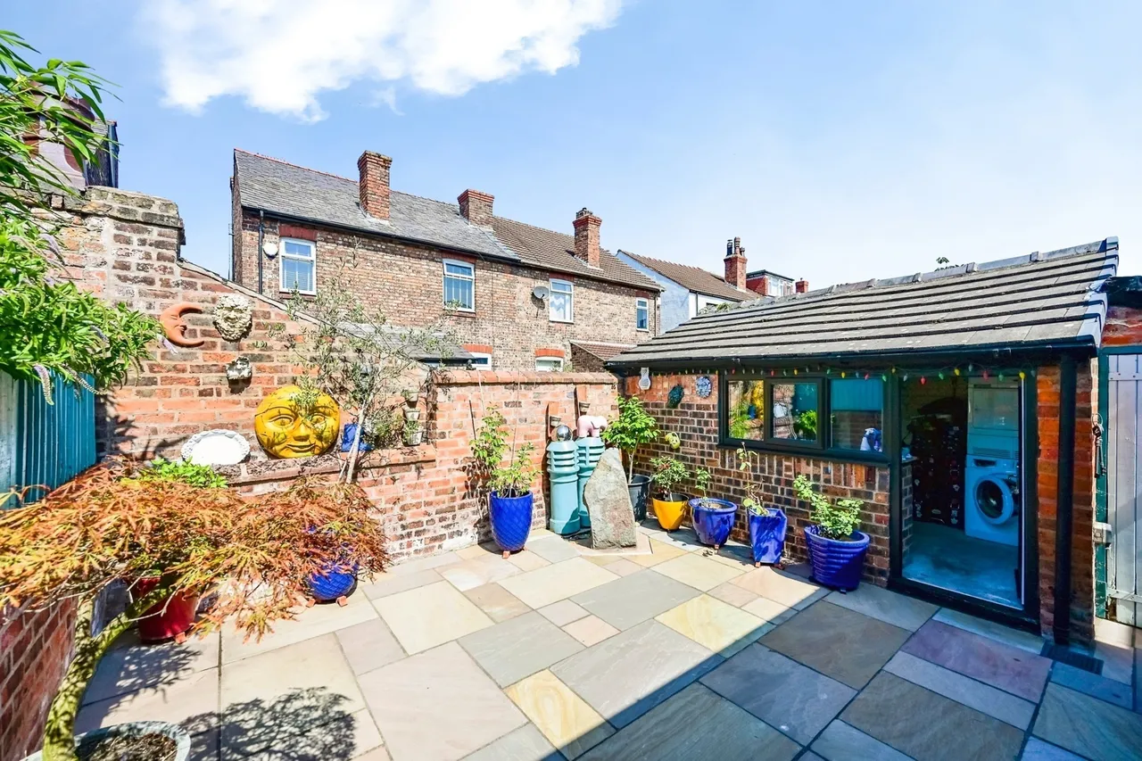 Brookfield Avenue, Crosby, L23, photo 17