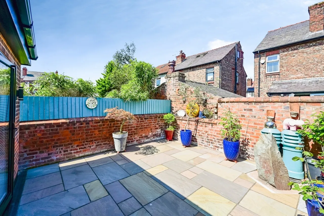 Brookfield Avenue, Crosby, L23, photo 16