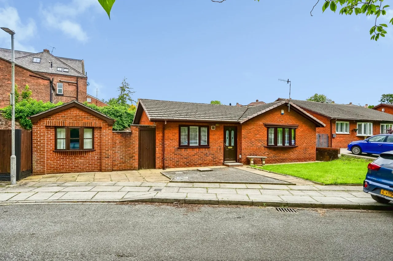 Clay Cross Road, Liverpool, L25, photo 27