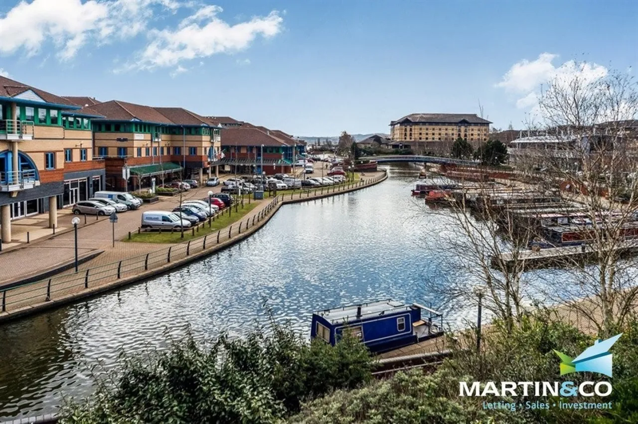 Landmark, Waterfront West, Brierley Hill, DY5, photo 9