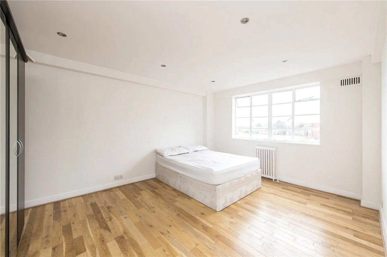 Corner Fielde, Streatham Hill, SW2, photo 5